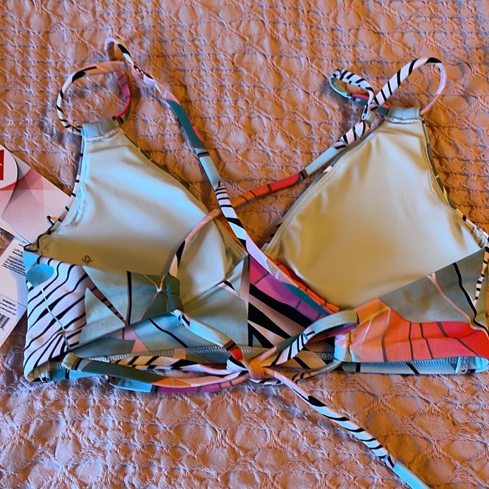 NWT calia bikini swim top size Xs - Picture 3 of 8